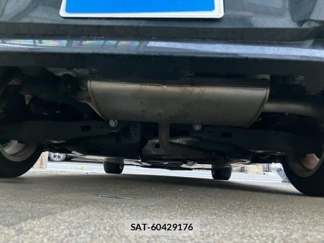 Toyota COROLLA SPORT 2018-08 8034971-6