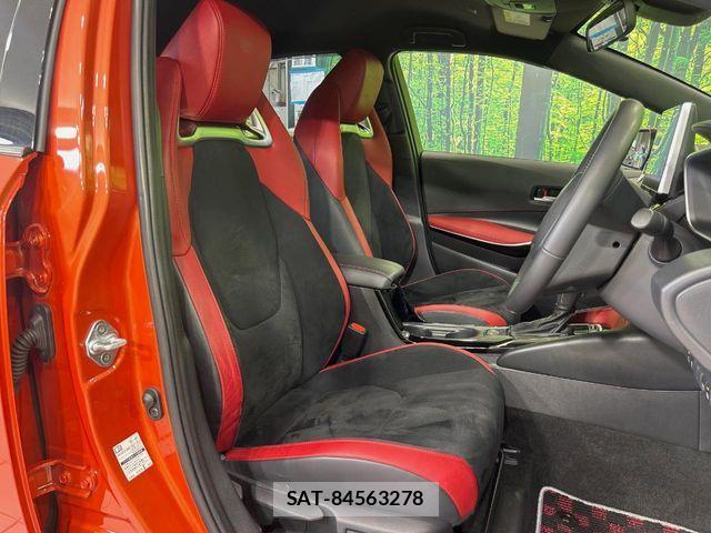 Toyota COROLLA SPORT 2023-02 8034957-7