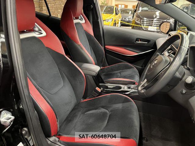 Toyota COROLLA SPORT 2019-02 8034970-3