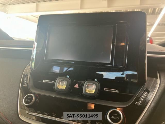 Toyota COROLLA SPORT 2018-12 8073337-19