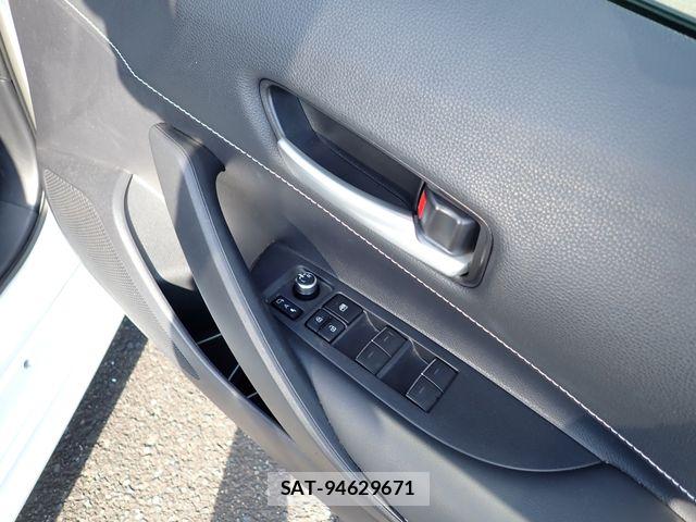 Toyota COROLLA SPORT 2018-10 8073326-17