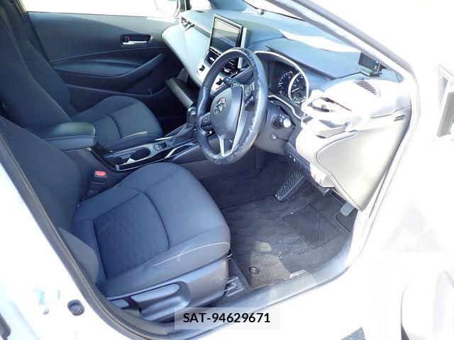 Toyota COROLLA SPORT 2018-10 8073326-1
