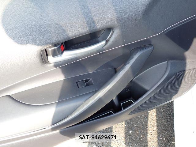 Toyota COROLLA SPORT 2018-10 8073326-19