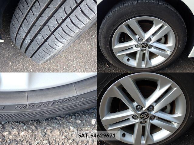 Toyota COROLLA SPORT 2018-10 8073326-23