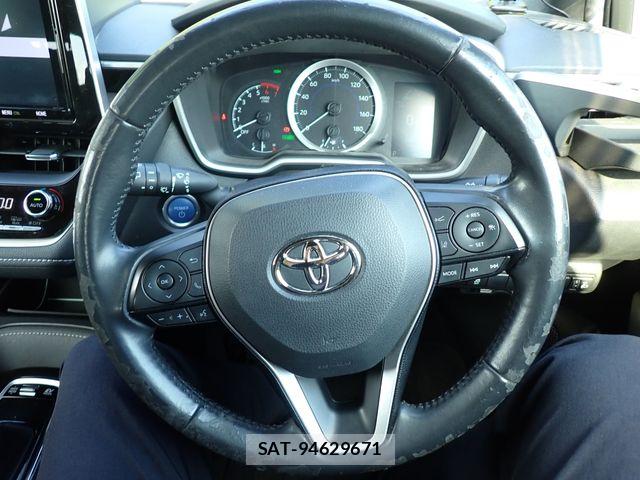 Toyota COROLLA SPORT 2018-10 8073326-7