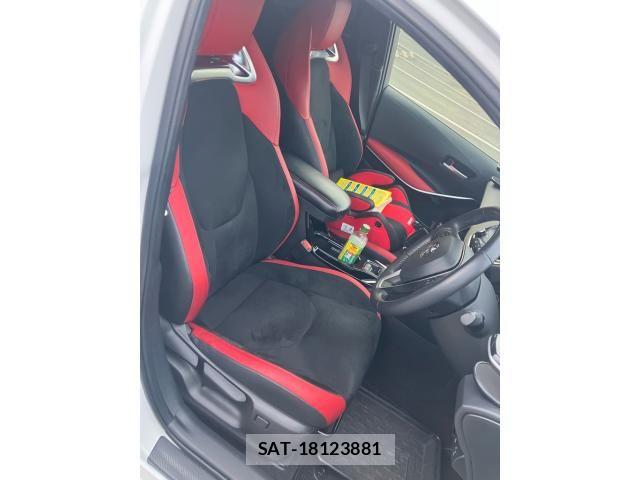 Toyota COROLLA SPORT 2023-09 8098589-16