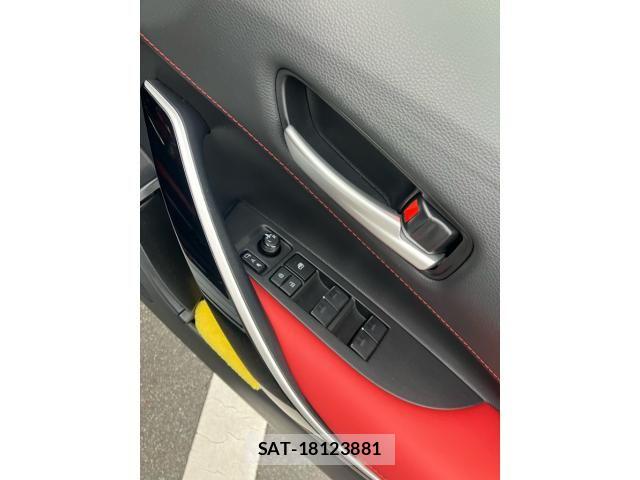 Toyota COROLLA SPORT 2023-09 8098589-17