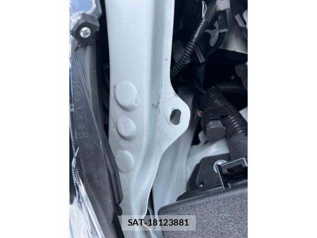 Toyota COROLLA SPORT 2023-09 8098589-28