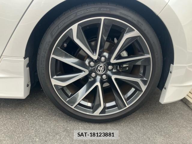 Toyota COROLLA SPORT 2023-09 8098589-6