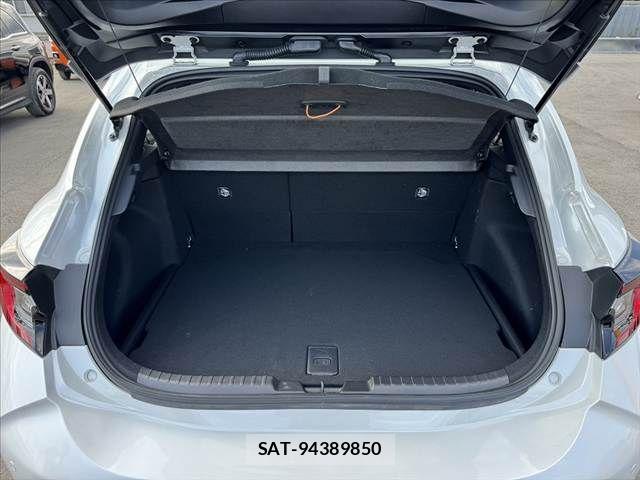 Toyota COROLLA SPORT 2023-09 8129468-18