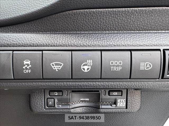 Toyota COROLLA SPORT 2023-09 8129468-5