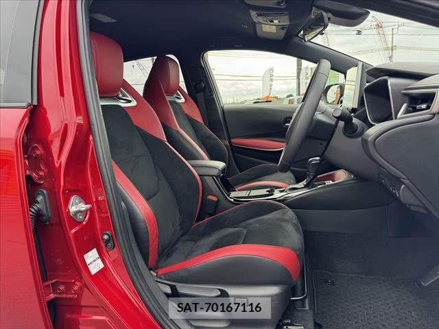 Toyota COROLLA SPORT 2023-05 8129469-15