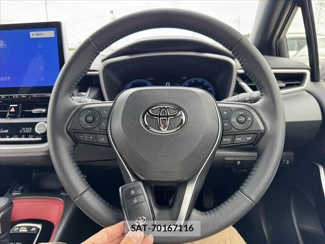 Toyota COROLLA SPORT 2023-05 8129469-6