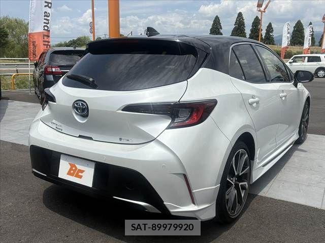 Toyota COROLLA SPORT 2024-05 8206960-12