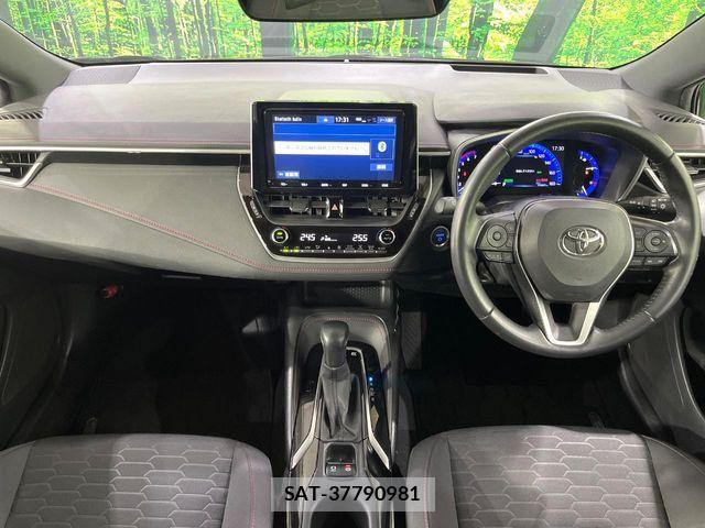 Toyota COROLLA SPORT 2018-11 8206963-4