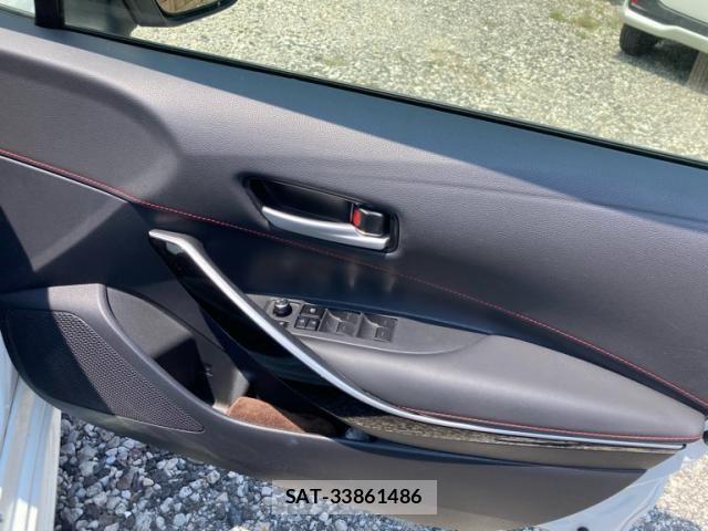 Toyota COROLLA SPORT 2020-09 8229358-10