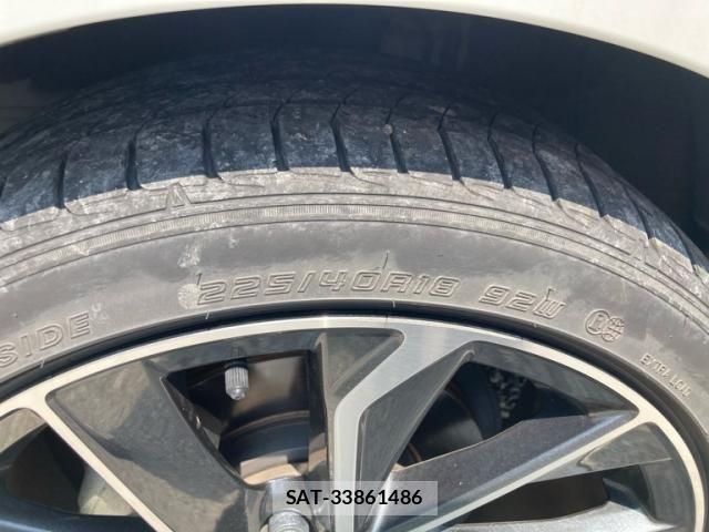 Toyota COROLLA SPORT 2020-09 8229358-8