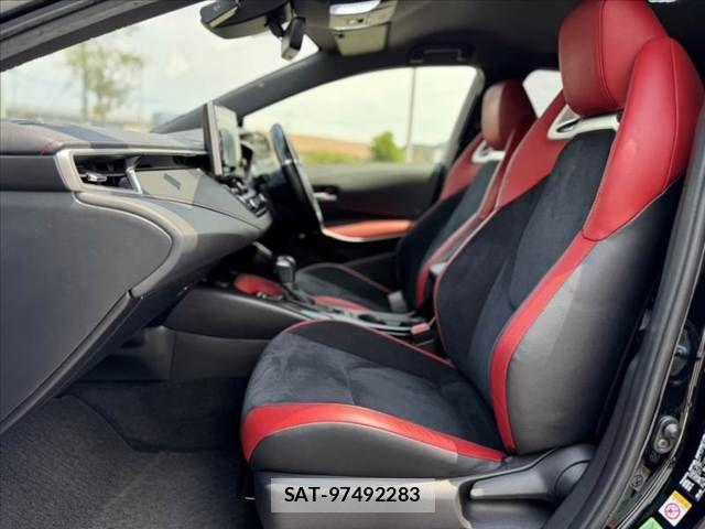Toyota COROLLA SPORT 2019-10 8229357-16