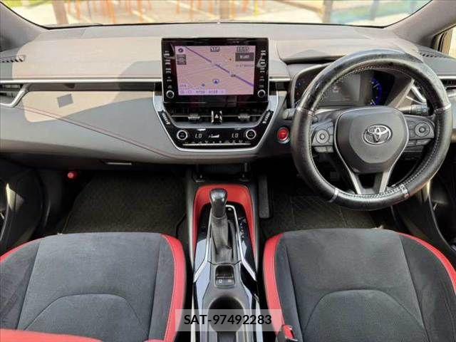 Toyota COROLLA SPORT 2019-10 8229357-1