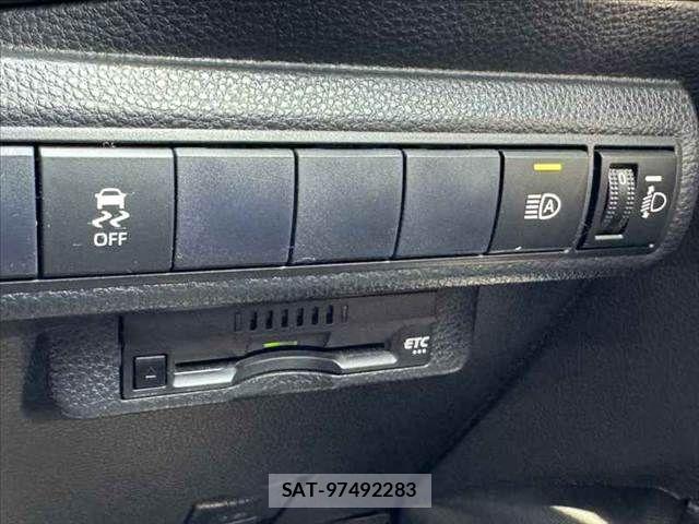Toyota COROLLA SPORT 2019-10 8229357-6
