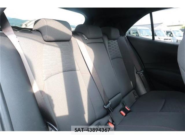 Toyota COROLLA SPORT 2020-07 8313821-10