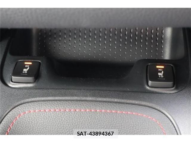 Toyota COROLLA SPORT 2020-07 8313821-7