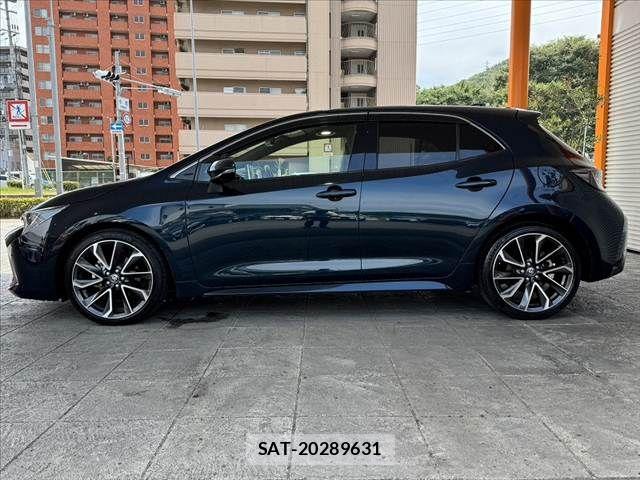 Toyota COROLLA SPORT 2021-02 8313822-10