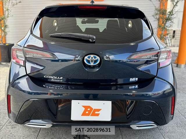 Toyota COROLLA SPORT 2021-02 8313822-12