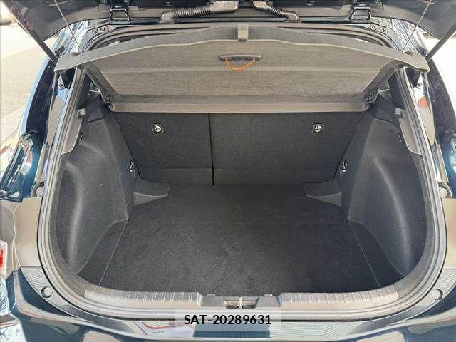 Toyota COROLLA SPORT 2021-02 8313822-18