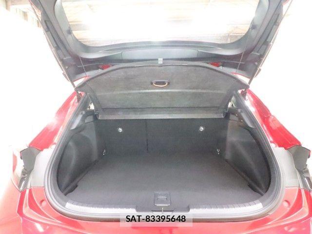 Toyota COROLLA SPORT 2024-06 8313820-8