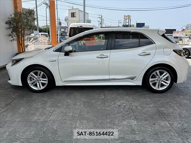 Toyota COROLLA SPORT 2018-07 8335293-10