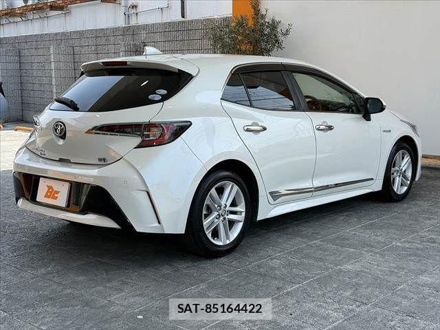 Toyota COROLLA SPORT 2018-07 8335293-14