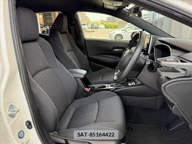 Toyota COROLLA SPORT 2018-07 8335293-15