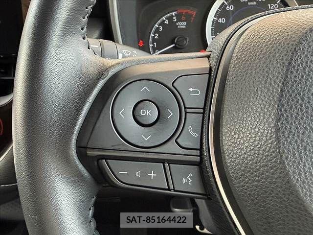 Toyota COROLLA SPORT 2018-07 8335293-25