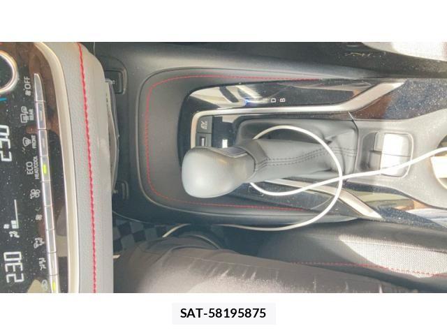Toyota COROLLA SPORT 2021-09 8365232-14