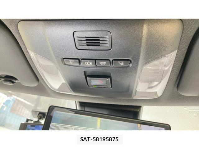 Toyota COROLLA SPORT 2021-09 8365232-16