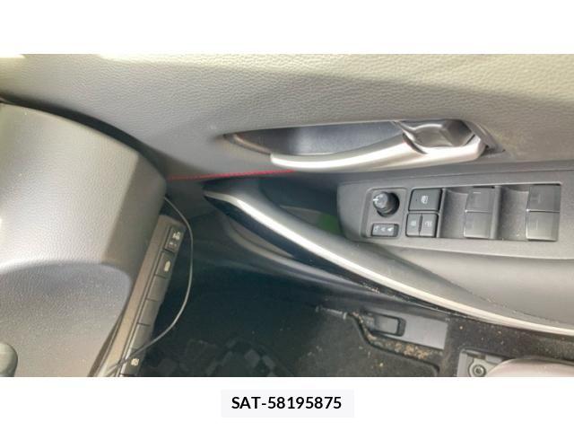 Toyota COROLLA SPORT 2021-09 8365232-17