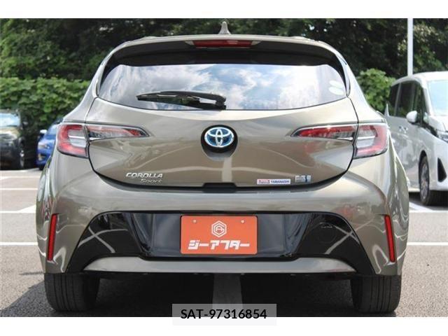 Toyota COROLLA SPORT 2019-05 8524135-14