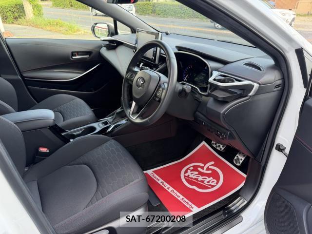 Toyota COROLLA SPORT 2021-09 8561508-24