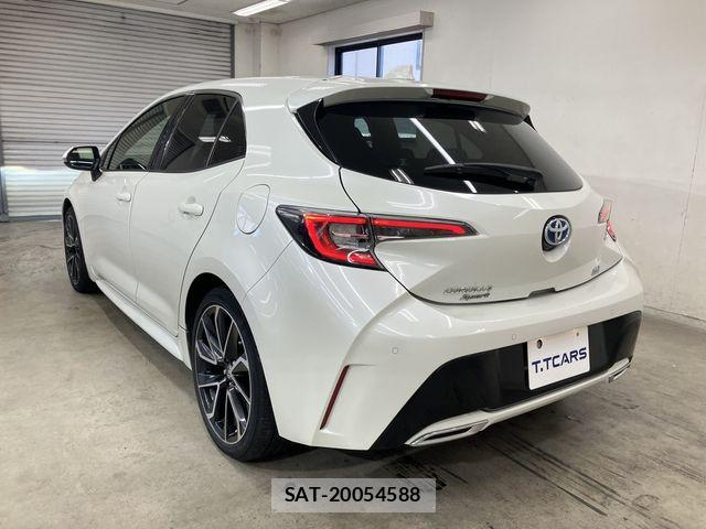 Toyota COROLLA SPORT 2018-09 8626236-25