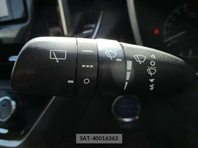 Toyota COROLLA SPORT 2018-07 8741284-19