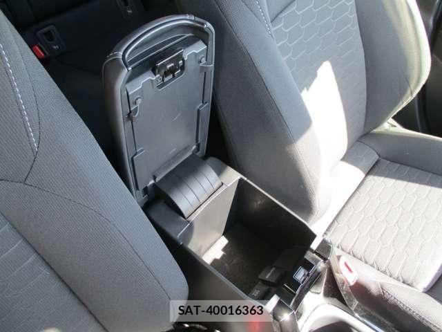 Toyota COROLLA SPORT 2018-07 8741284-28