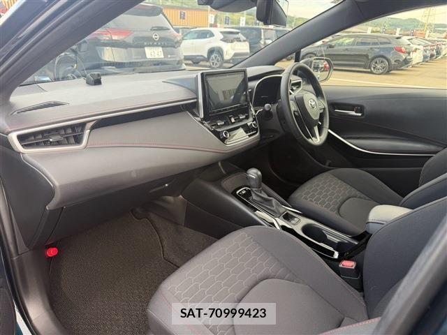 Toyota COROLLA SPORT 2019-07 8779819-11