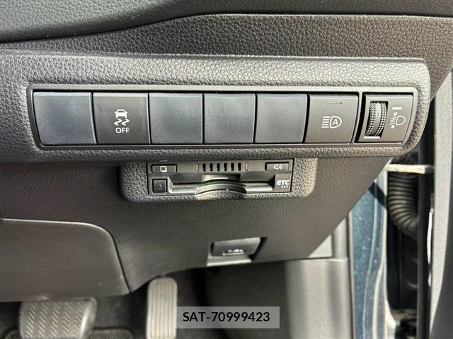 Toyota COROLLA SPORT 2019-07 8779819-26