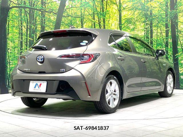 Toyota COROLLA SPORT 2019-09 8795563-16