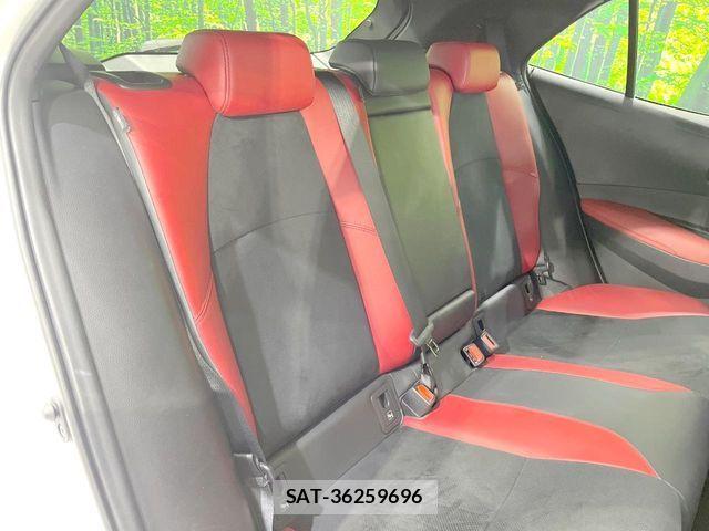 Toyota COROLLA SPORT 2018-09 8795562-8