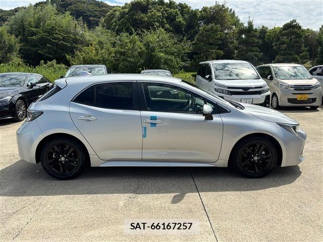 Toyota COROLLA SPORT 2021-11 8828339-15