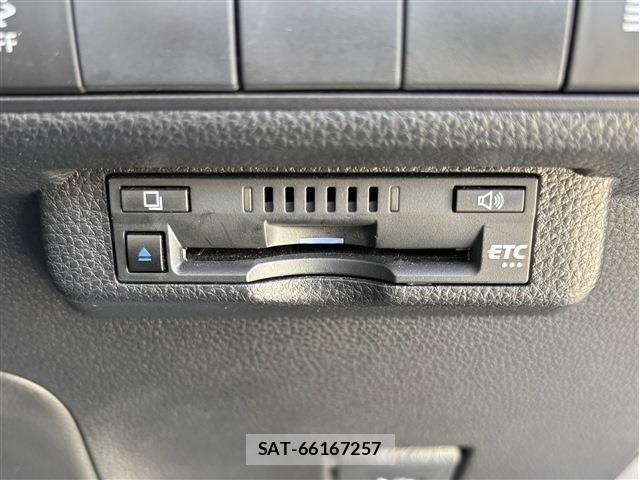 Toyota COROLLA SPORT 2021-11 8828339-21