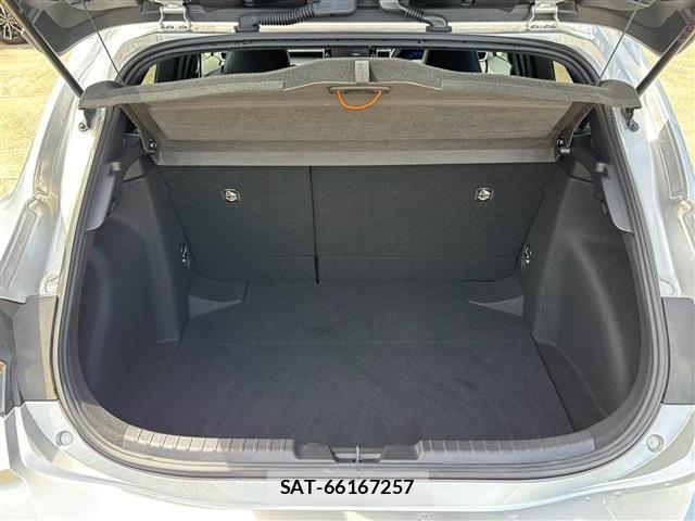 Toyota COROLLA SPORT 2021-11 8828339-6