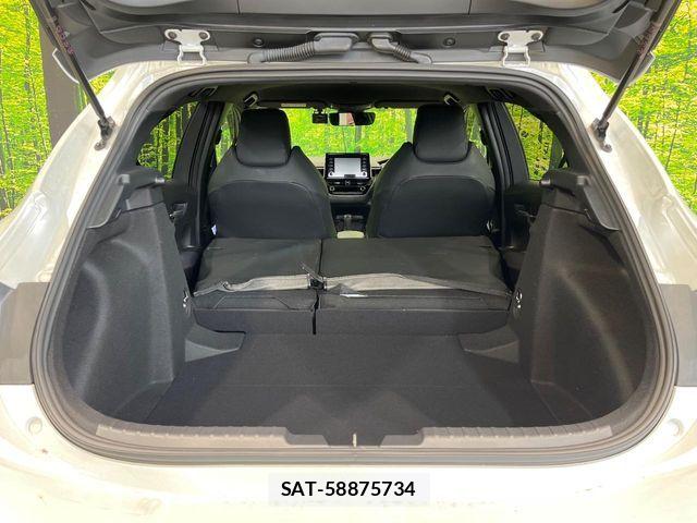 Toyota COROLLA SPORT 2022-02 8828337-9